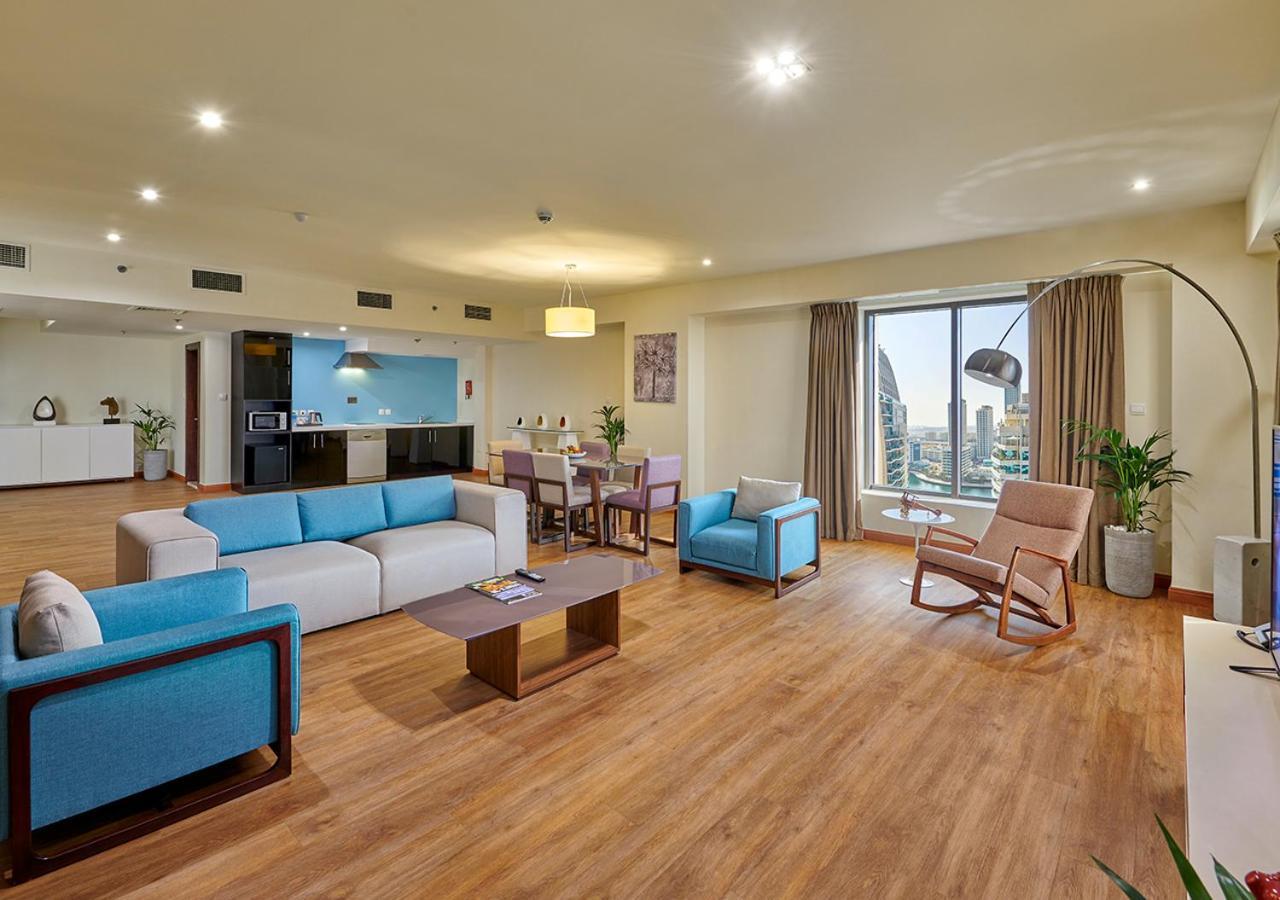 Ramada Hotel, Suites And Apartments By Wyndham Dubai Jbr Esterno foto